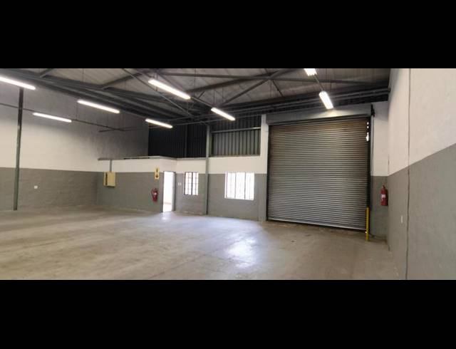 INDUSTRIAL PROPERTY TO RENT IN SILVERTONDALE